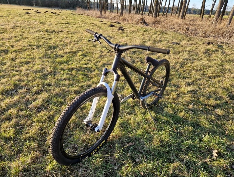 Rower Dirt Jump – Haro Thread / Rock Shox Argyle / NS Bikes

Na sprzed