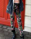 Czarne jeansy skinny w kwiaty, 38