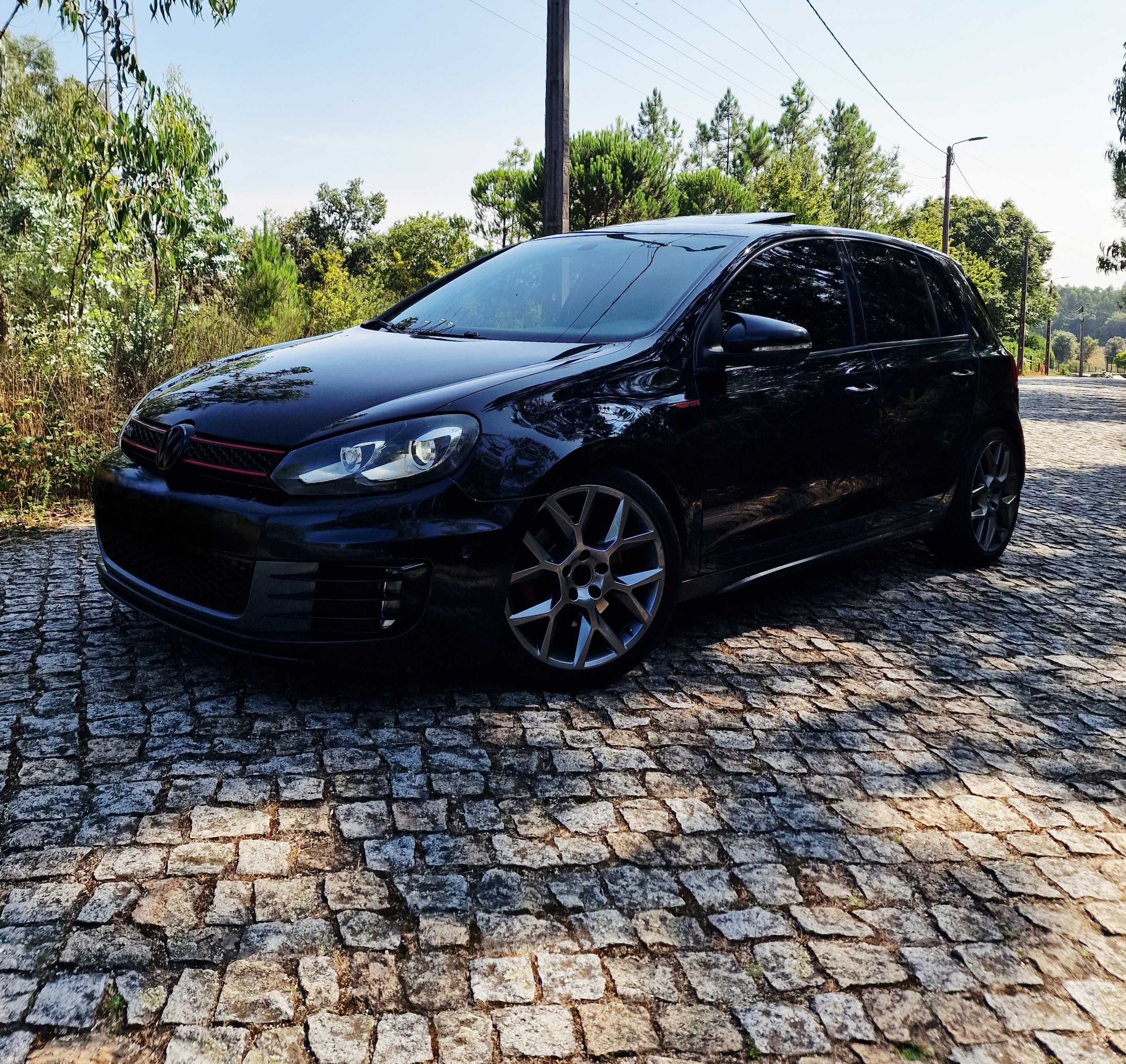 VW Golf GTI DSG 210cv