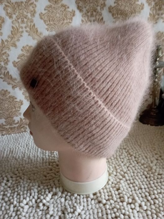 Шапка  ангора 2 шт  цвет экрю нудовый и молочный