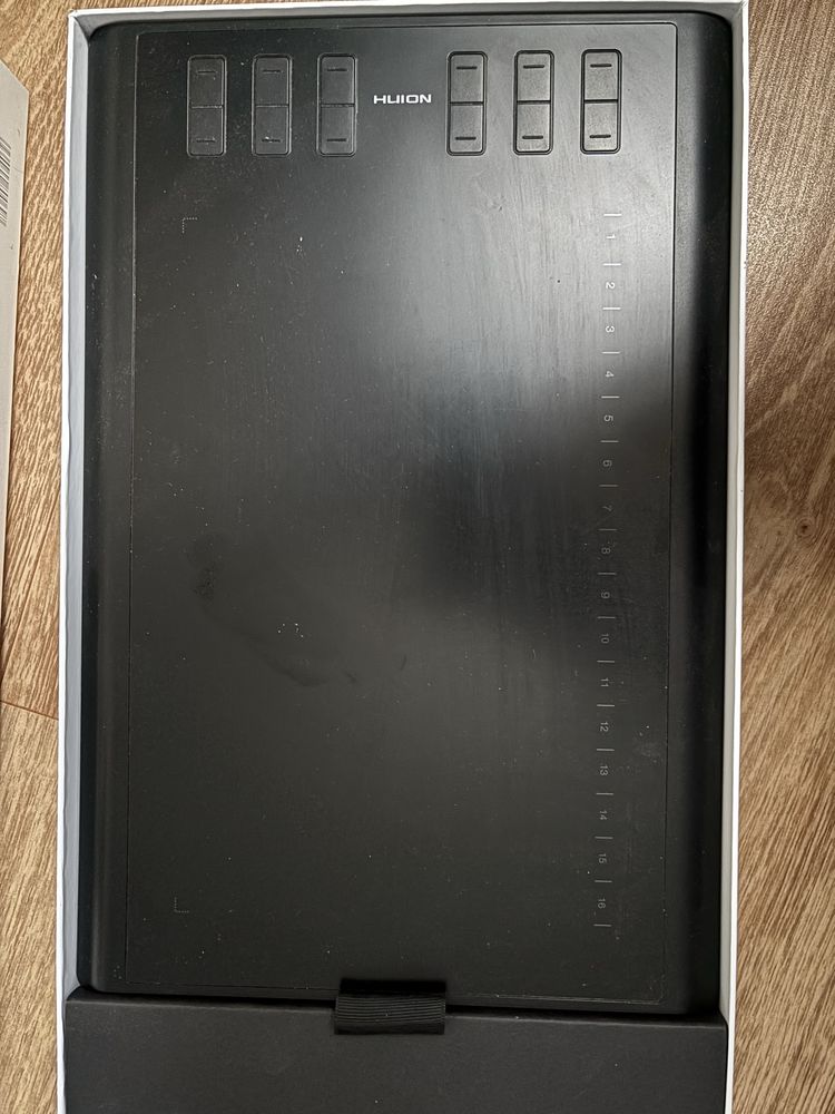 Графічний планшет huion h1060p