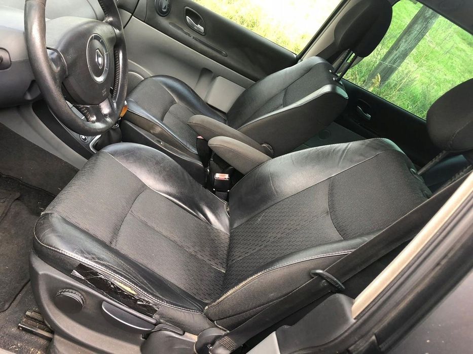 RENAULT ESPACE IV 4 TRAFIC KAMPER fotel kierowcy pasażera SKÓRY