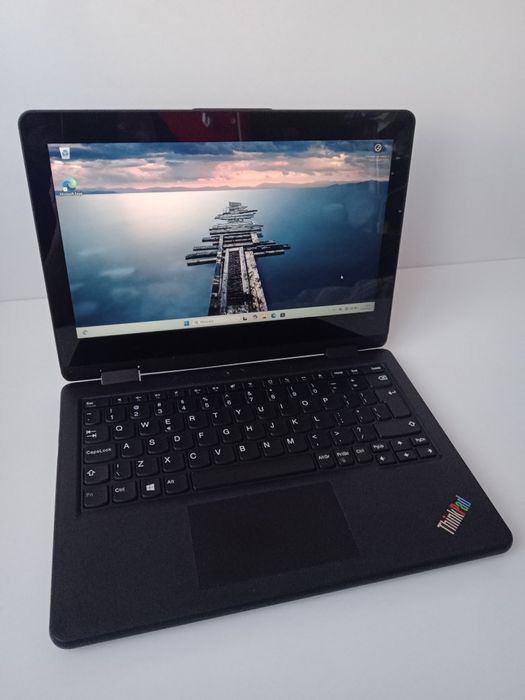 Lenovo Yoga 11e 6th m3-8100Y 8GB 256GB