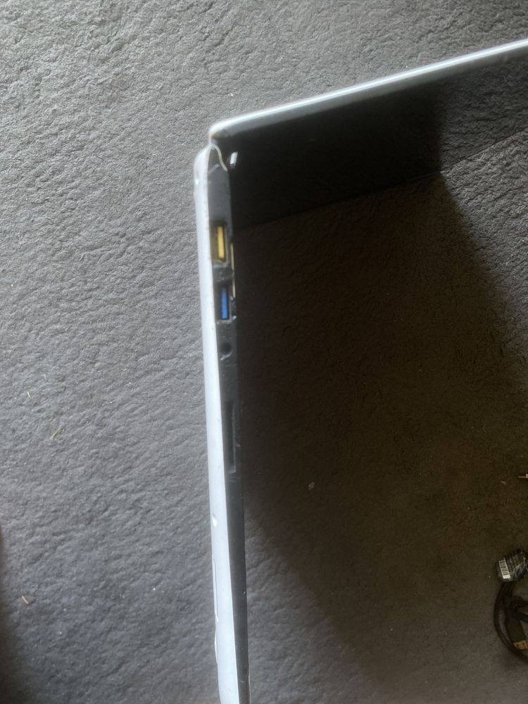 Computador Lenovo (para uso/peças)