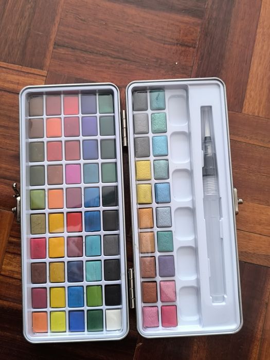 Caixa de aquarela 70 cores