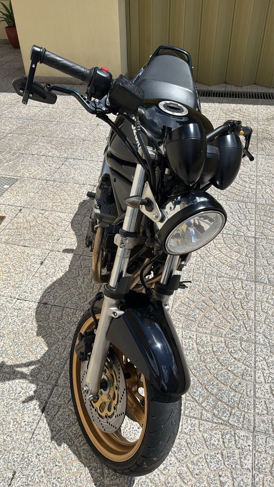 Suzuki bandit 600