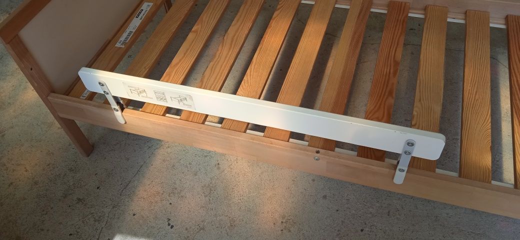 Komplet łóżeczko dziecięce Ikea Singlar z wyposażeniem