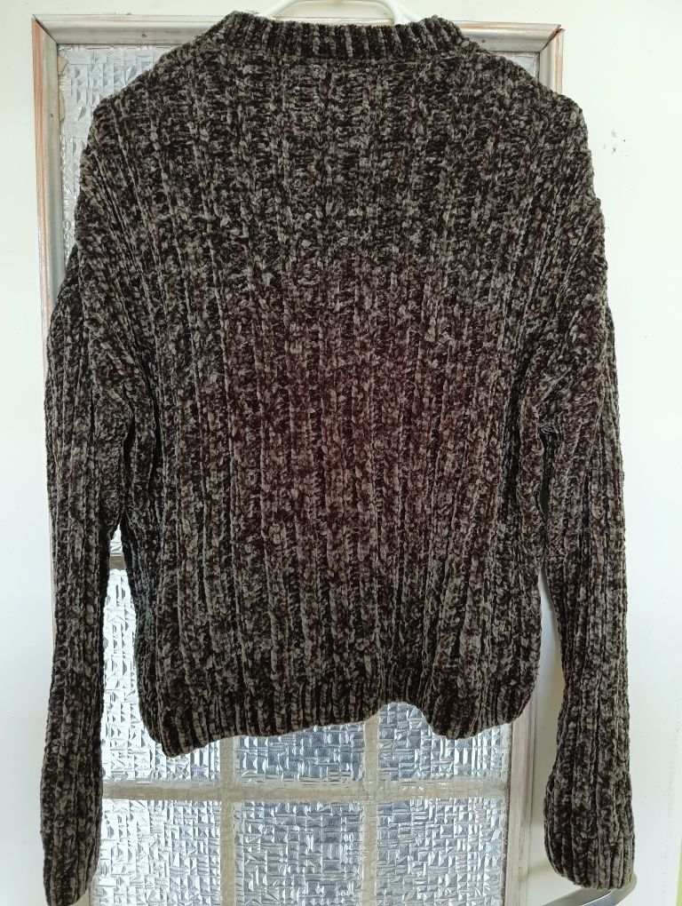 Sweter khaki rozmiar M