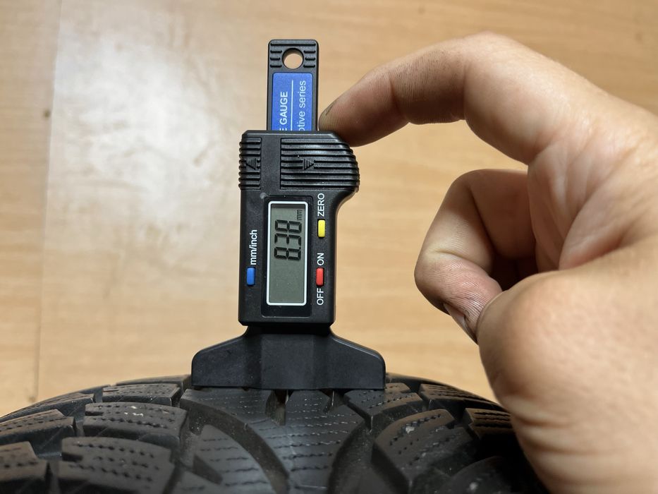 205/55 R 16 Nokian WR D3 Як Нові Зима пара шини