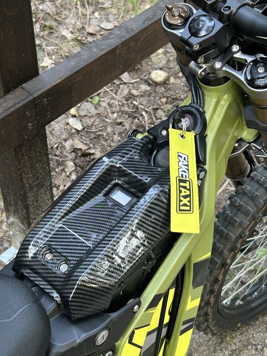 Surron Light Bee X 2025 8kw 60v 40ah niski przebieg