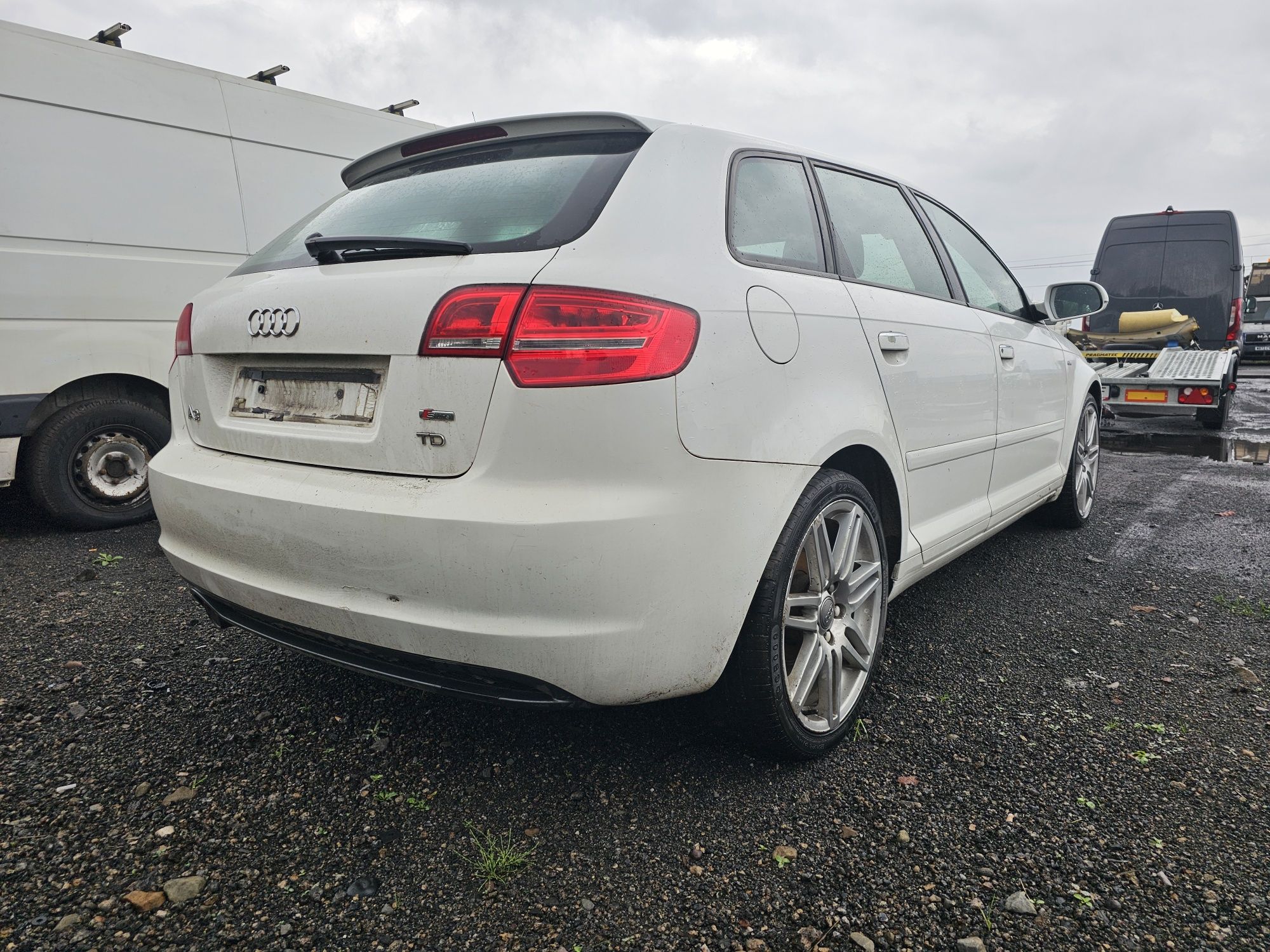 Запчасти,Разборка,Розбірка,Двері Audi A3 8P SportBak 2012 Lift S-Line