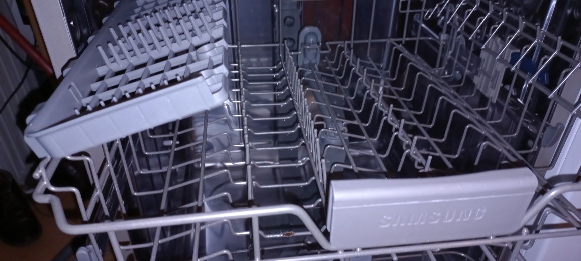 Maquina lavar loiça Samsung inox