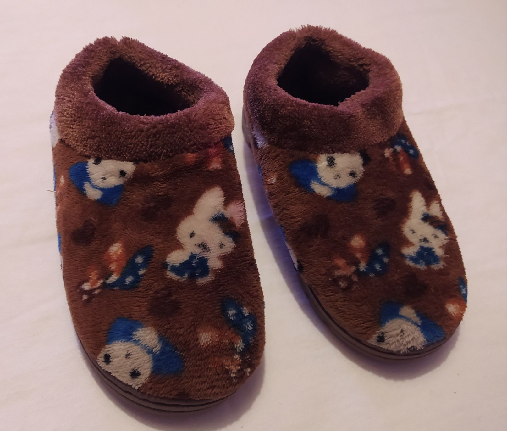Pantufas tam. 34 a 35. Como Novas