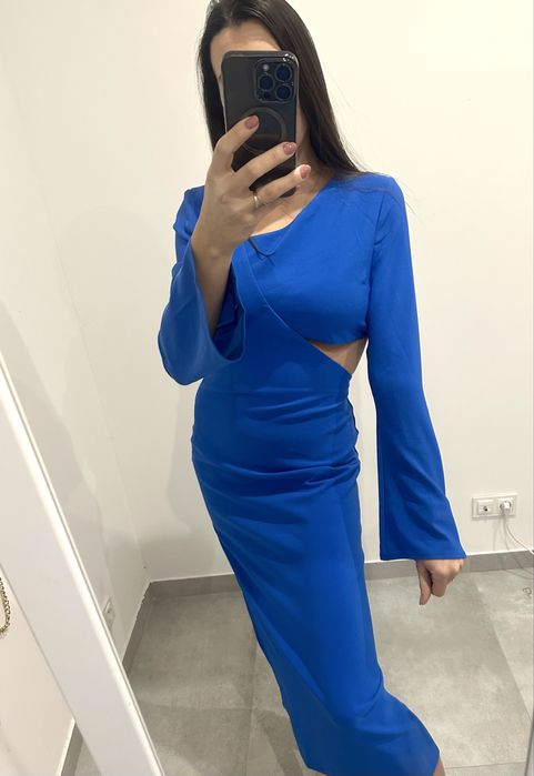Sukienka na wrsele midi 40 L pretty lavish kobaltowa sexy chabrowa