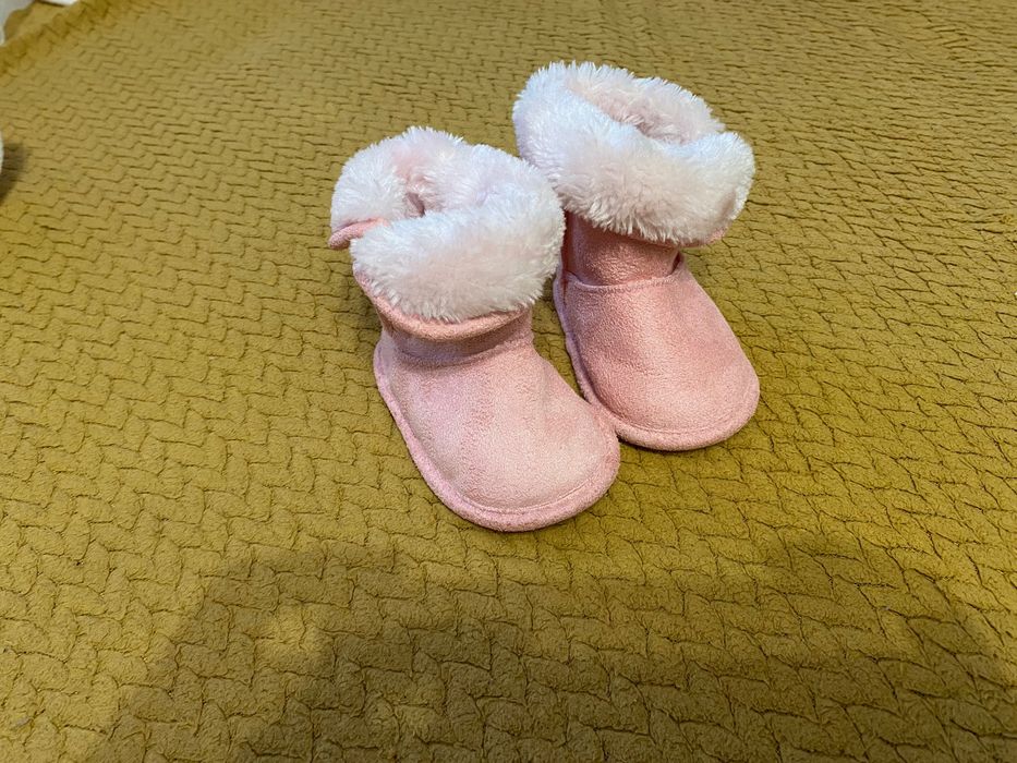 Ubranko na chrzest dla dziewczynki rozm 68