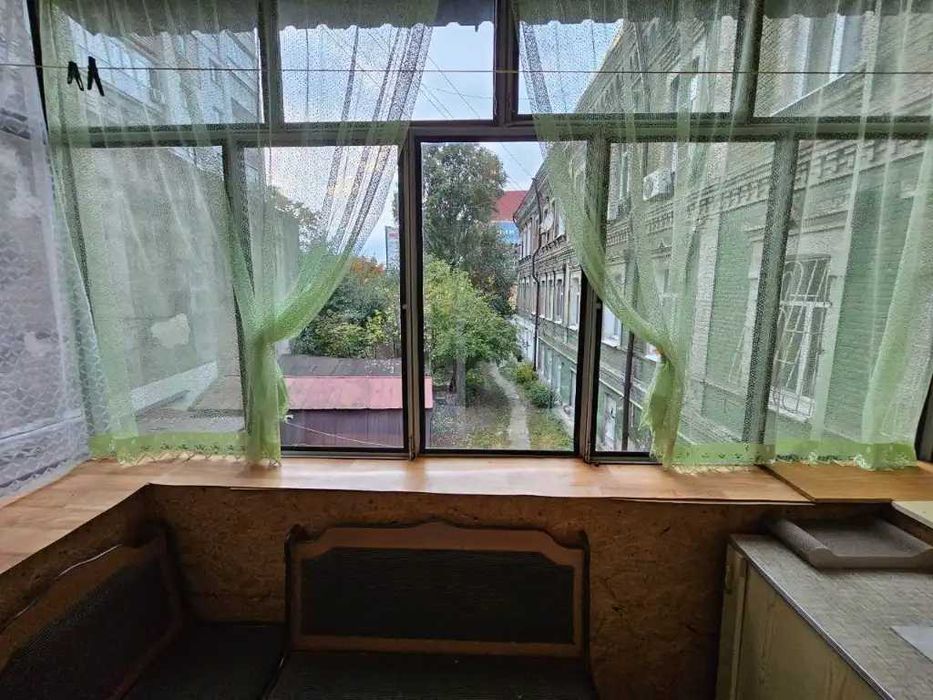 Продаж 2к квартири Парк Чкалова
Степана Бандери вул. 9 Центр