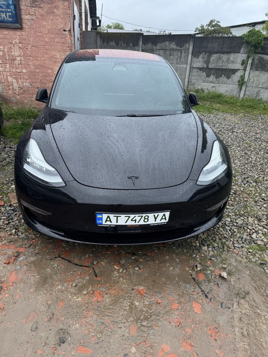 Tesla 3  оренда 450 км лонг рендж