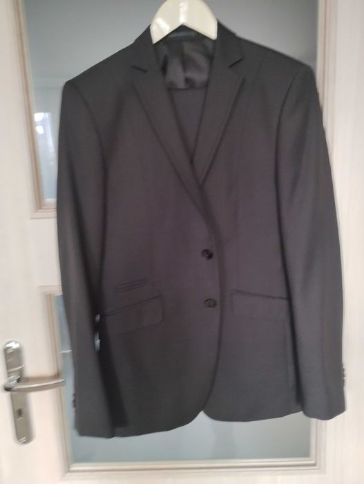 Starannie uszyta marynarka firmy KOTEX rozm. 44/170