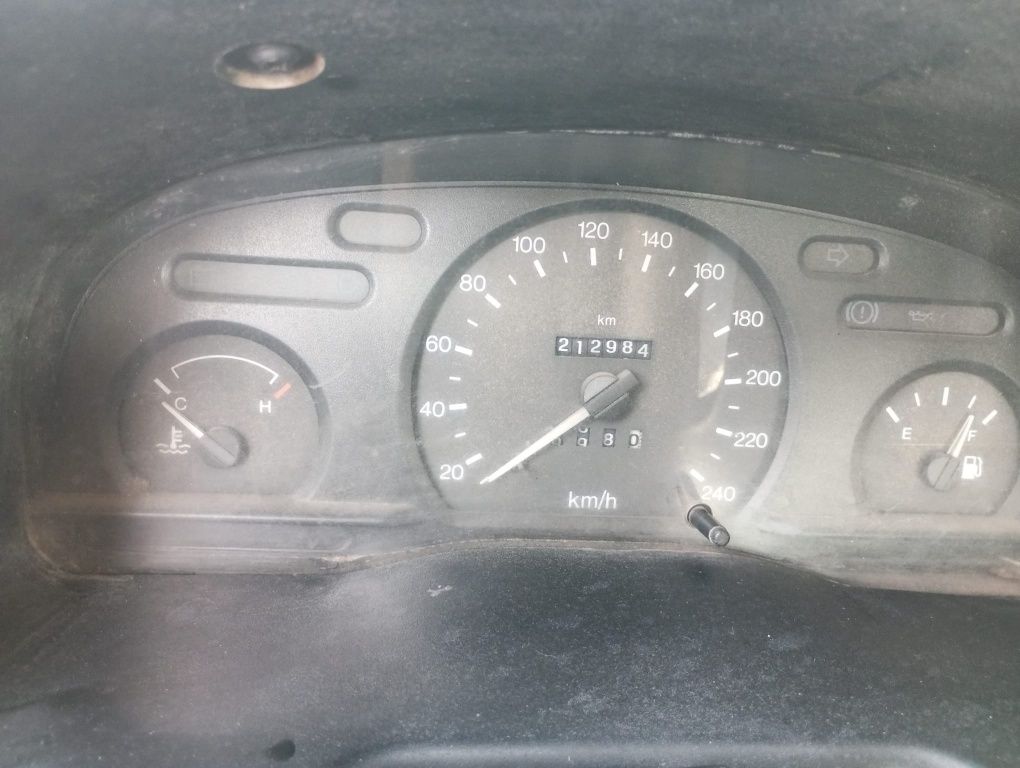 Ford transit caixa aberta 7  lugares
