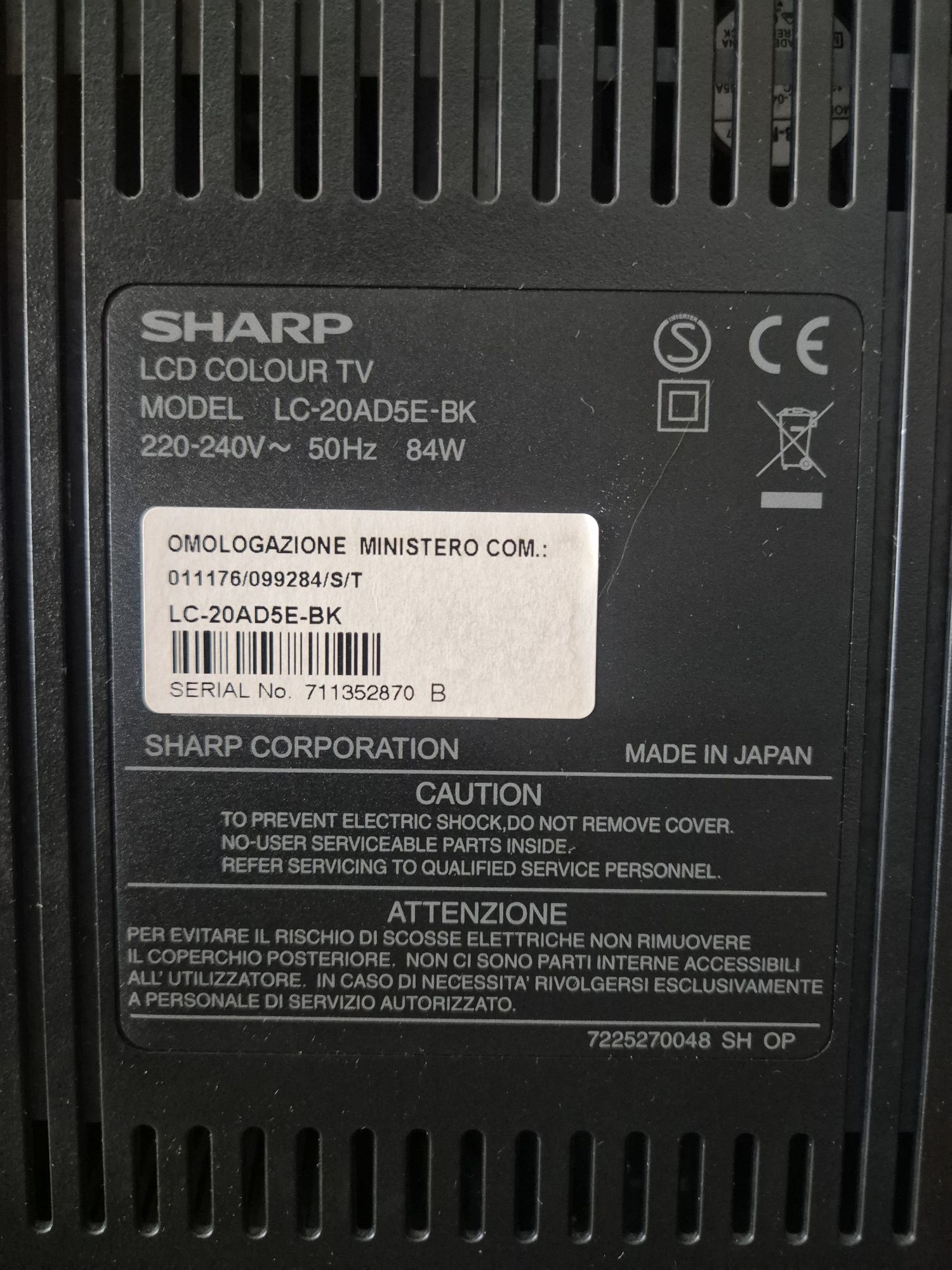 Telewizor LCD Sharp LC-20AD5E-BK 20" + pilot