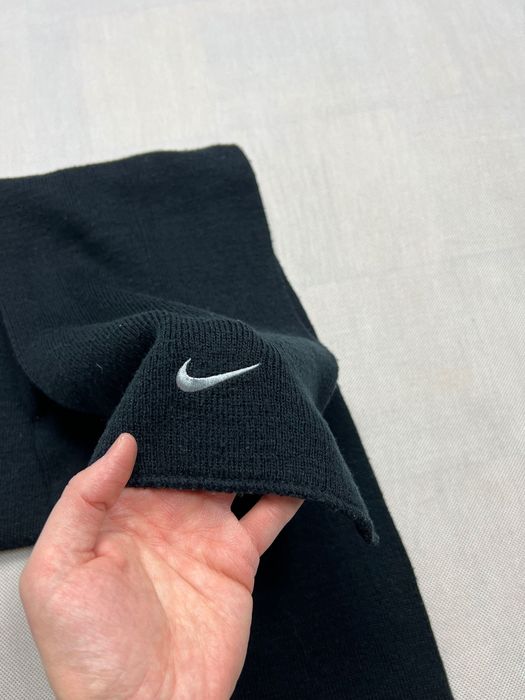 Szalik Nike small swoosh black