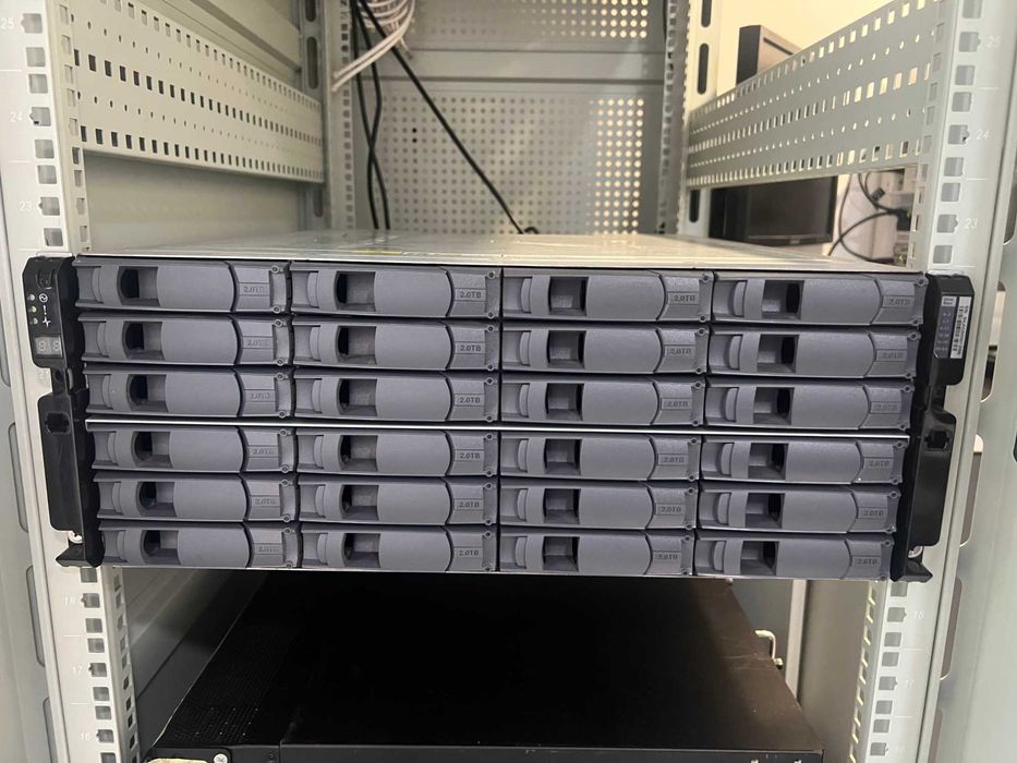 NAS Armazenamento NetAPP - NAJ-0801 (DS-4243)