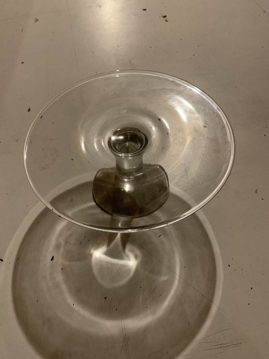 Patera szklana na nóżce 25cm na ciasto owoce