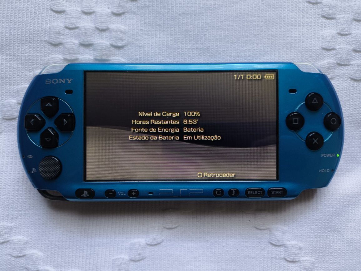PSP 3000 BLUE and Black + Extras