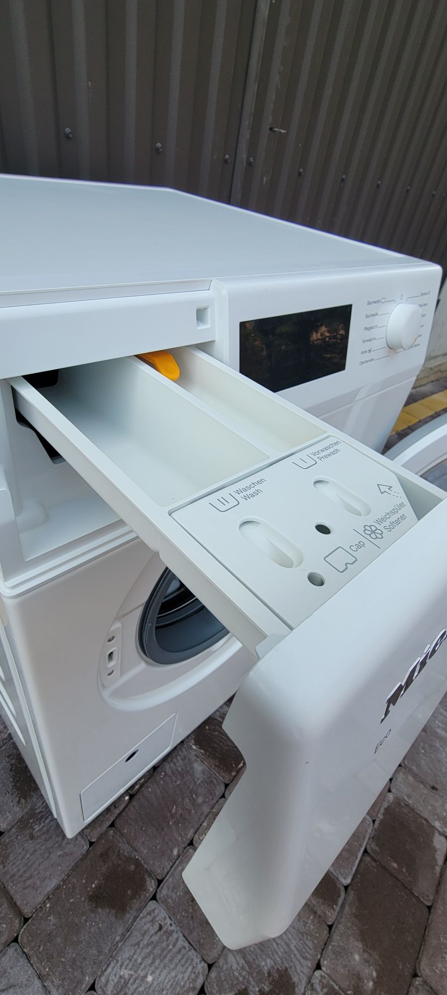 Пральна Miele W 1 classic