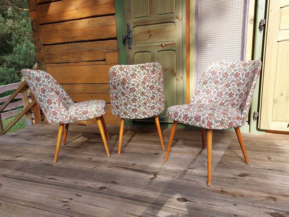 3 krzesła gobelinowe vintage