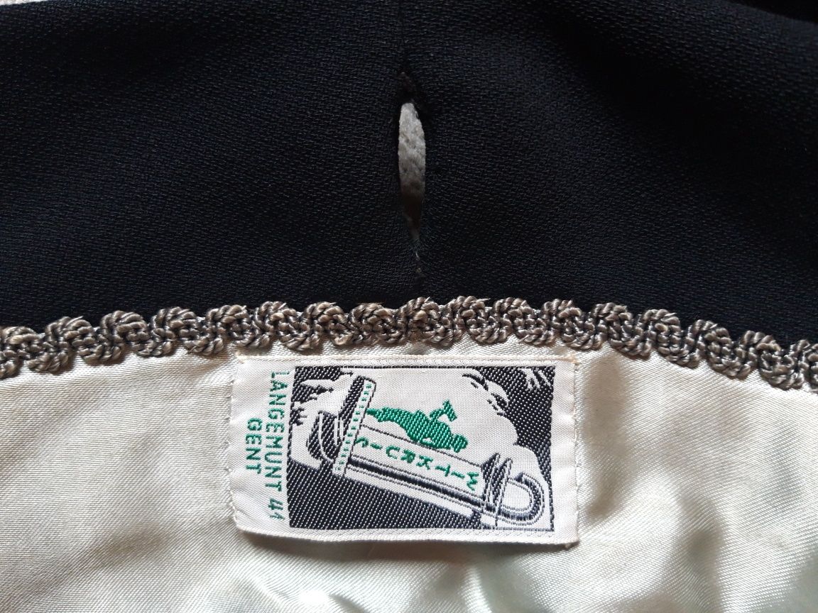 Dois casacos vintage