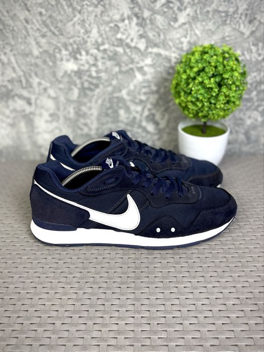 Nike Venture Runner кроссовки 46 размер беговые синие оригинал