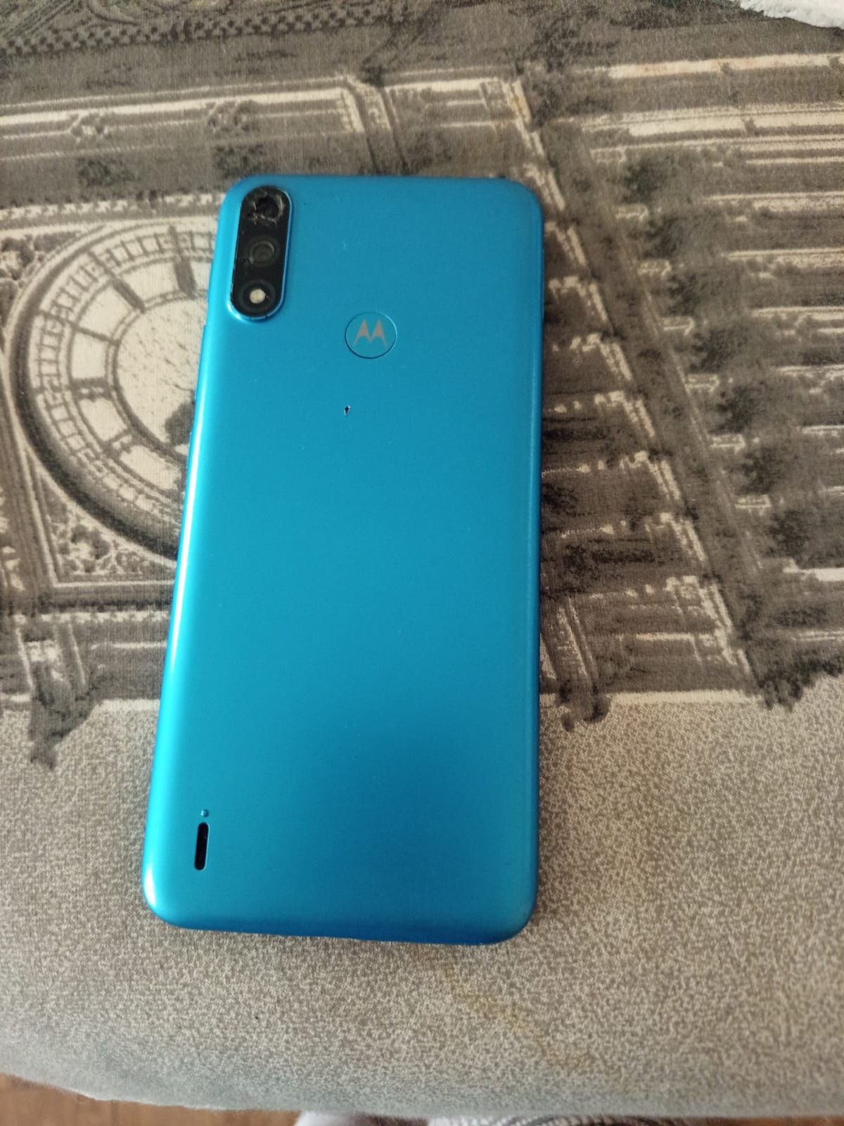 Motorola e7 power niebieska