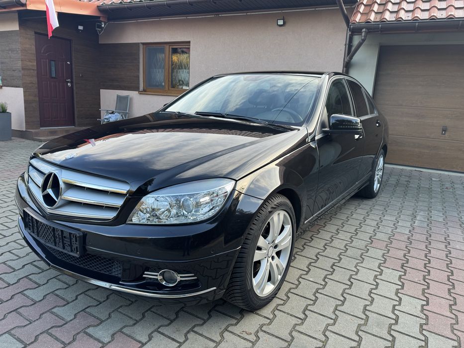 MERCEDES C180, NAVI, Klimatyzacja, Półskóra, Parktronik, Bardzo Ładny.