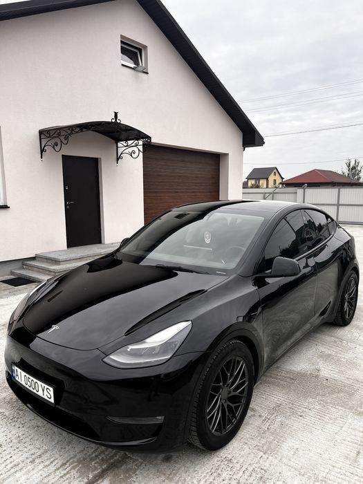 Tesla Model Y 2021год