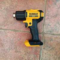 Фен Dewalt dce530