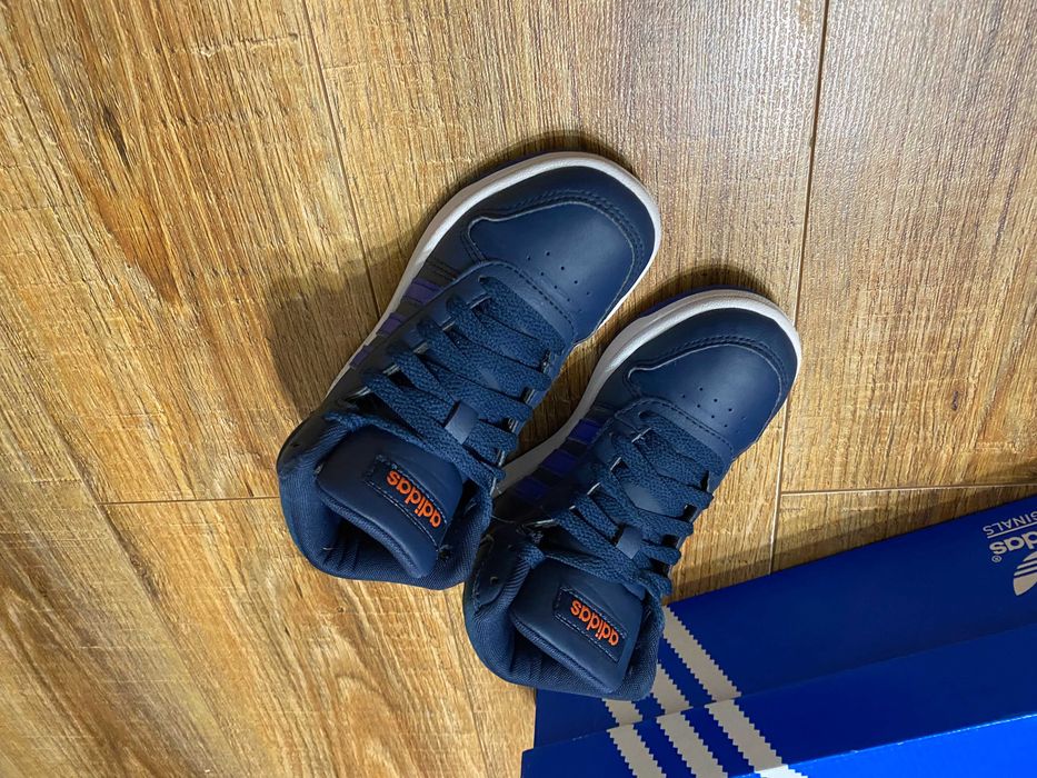 Adidas кроссовки кросівки детские хайтопы Адидас оригинал р.30