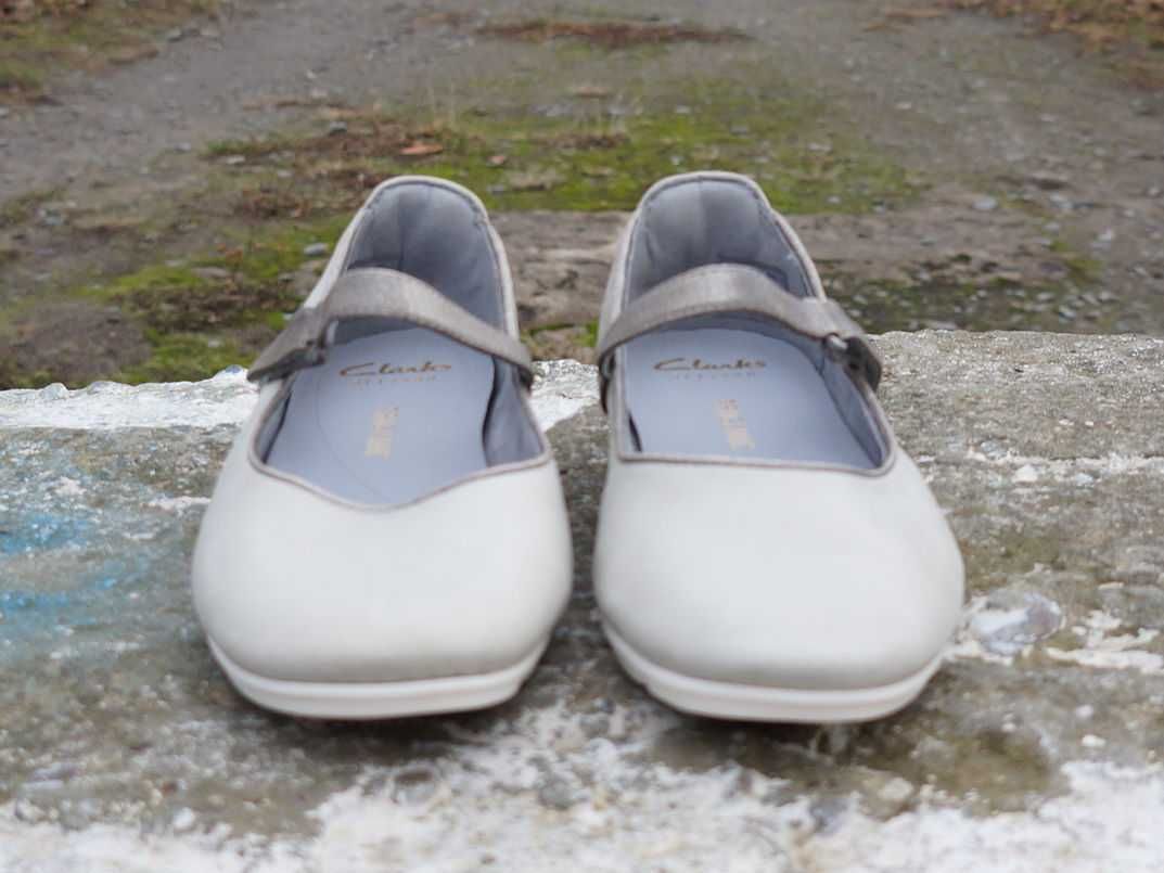 Жіночі балетки Clarks Trigenic