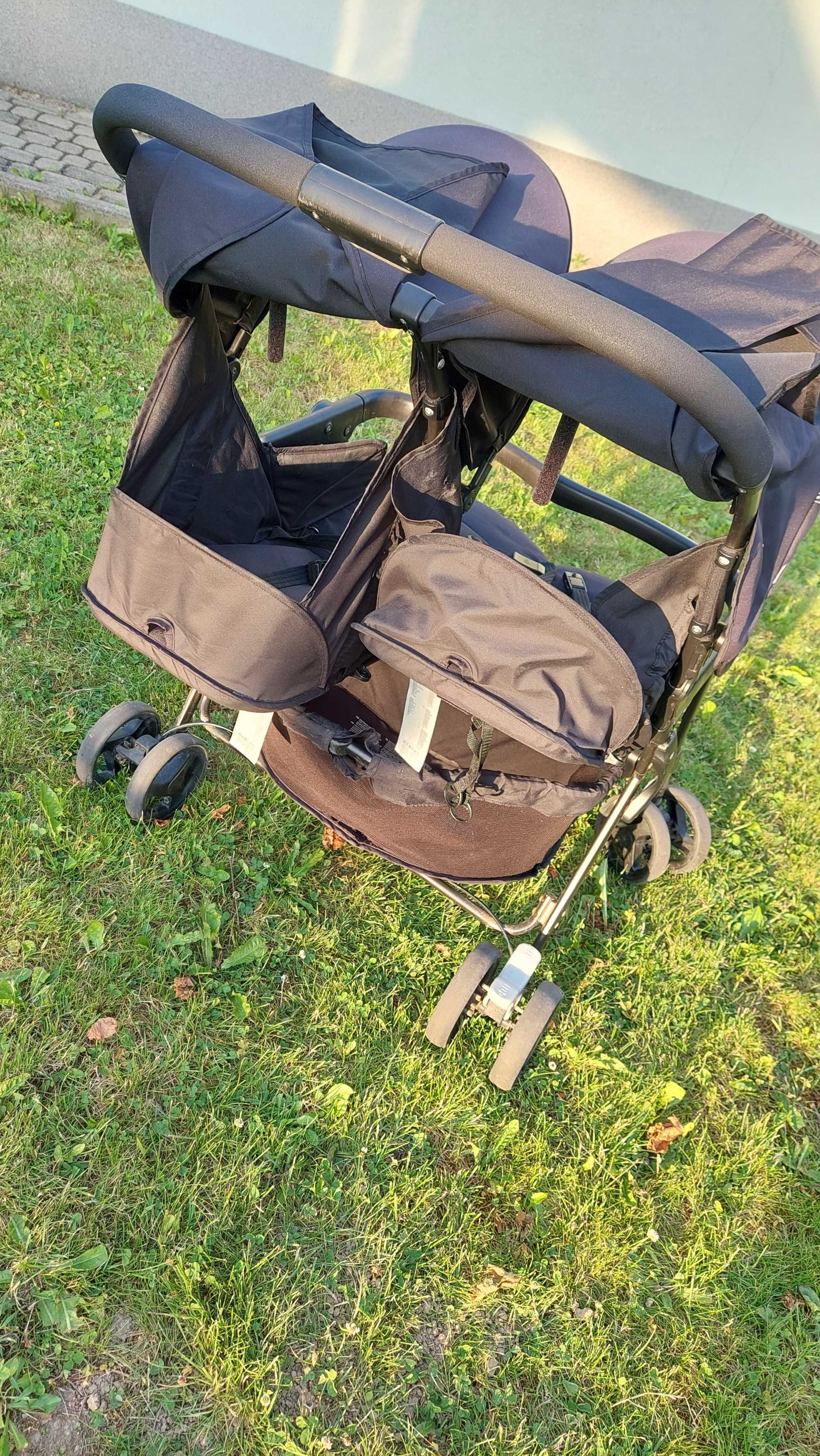 Wózek JOIE Aire twin bliźniaki bliźniaczy bliźniaków tandem duo