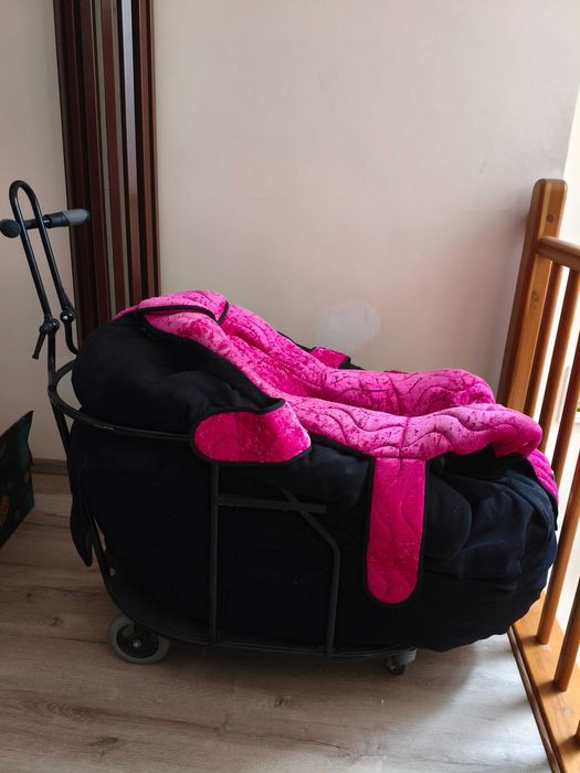 PPod siedzisko z platformą jezdną