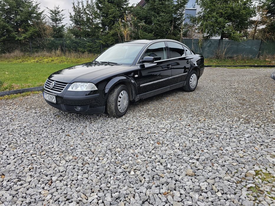 Czarny Passat b5 fl