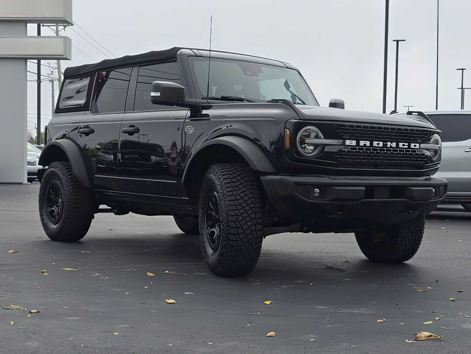Ford Bronco      2022