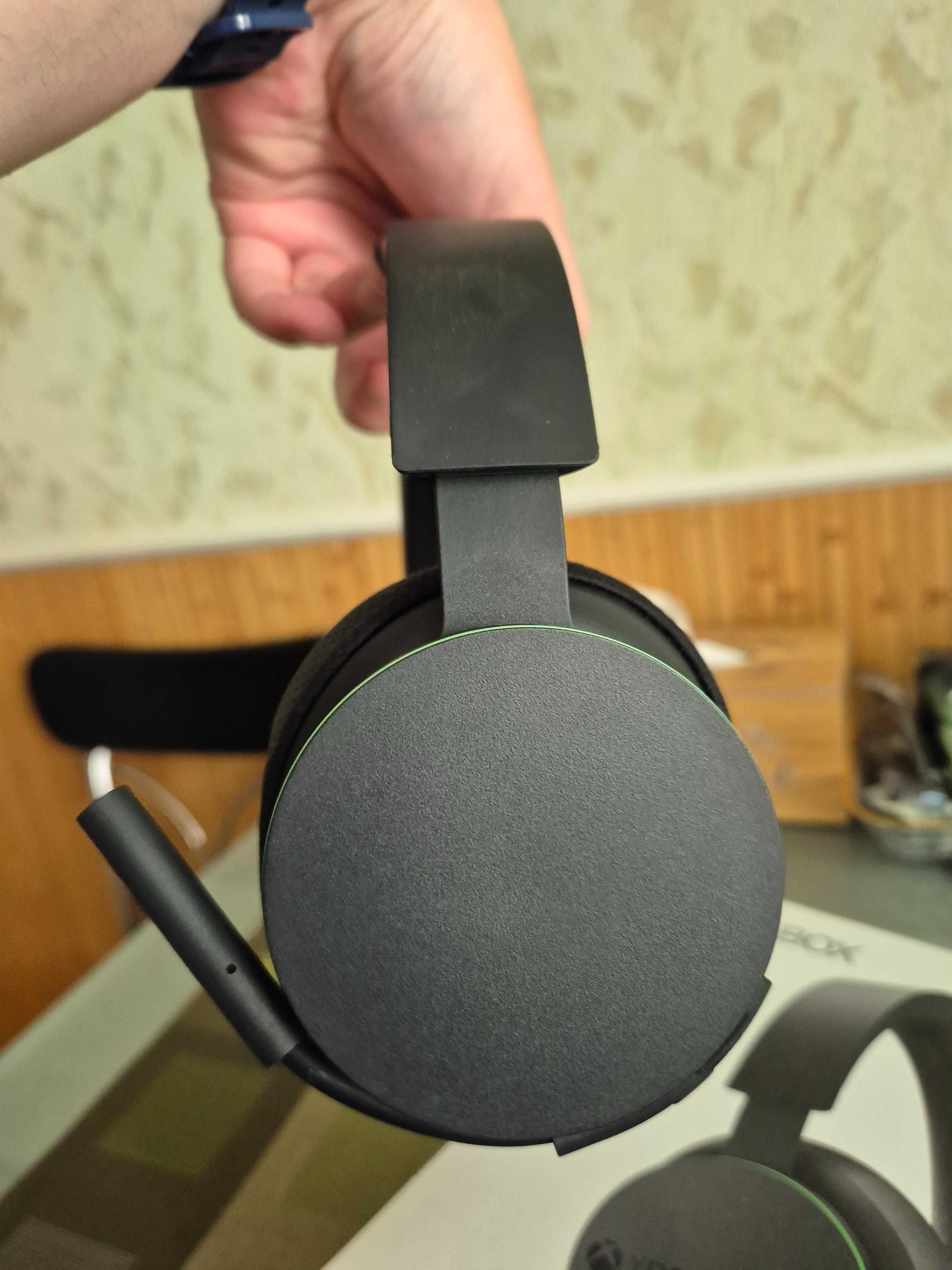 Навушники з мікрофоном Microsoft Xbox Wireless Headset