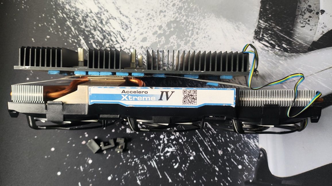 Кастомна система охолодження Arctic Accelero Xtreme IV 300W RTX GTX RX