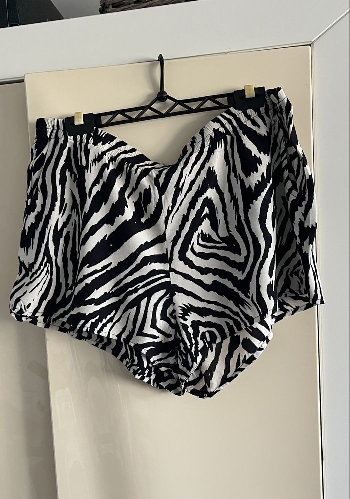 krótkie,spodenki,zebra,cubus,rozmiar xs