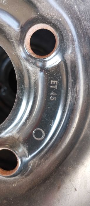 4x felgi stalowe  np. do renault  ET45  61/2Jx15H2               4x100