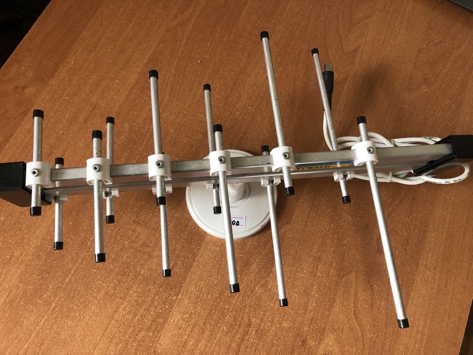 Пульты + антена т 2 Новое.