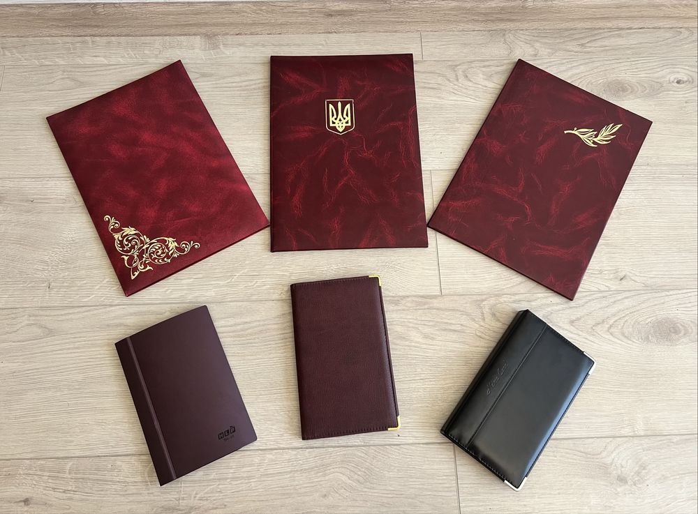 Визитницы и папки