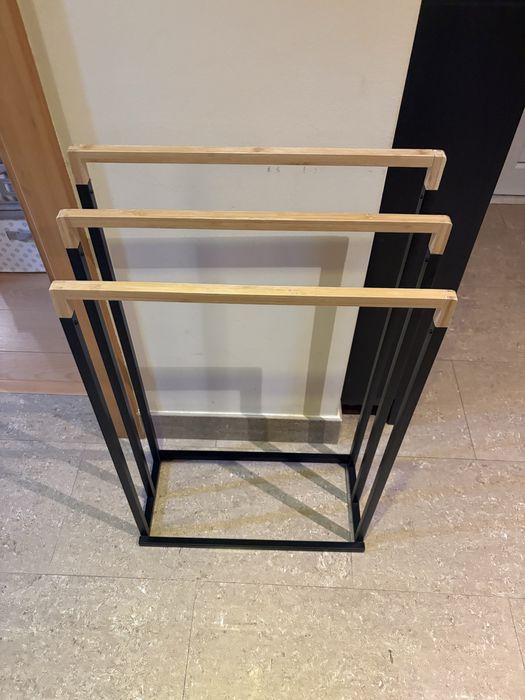 Toalheiro de casa de banho