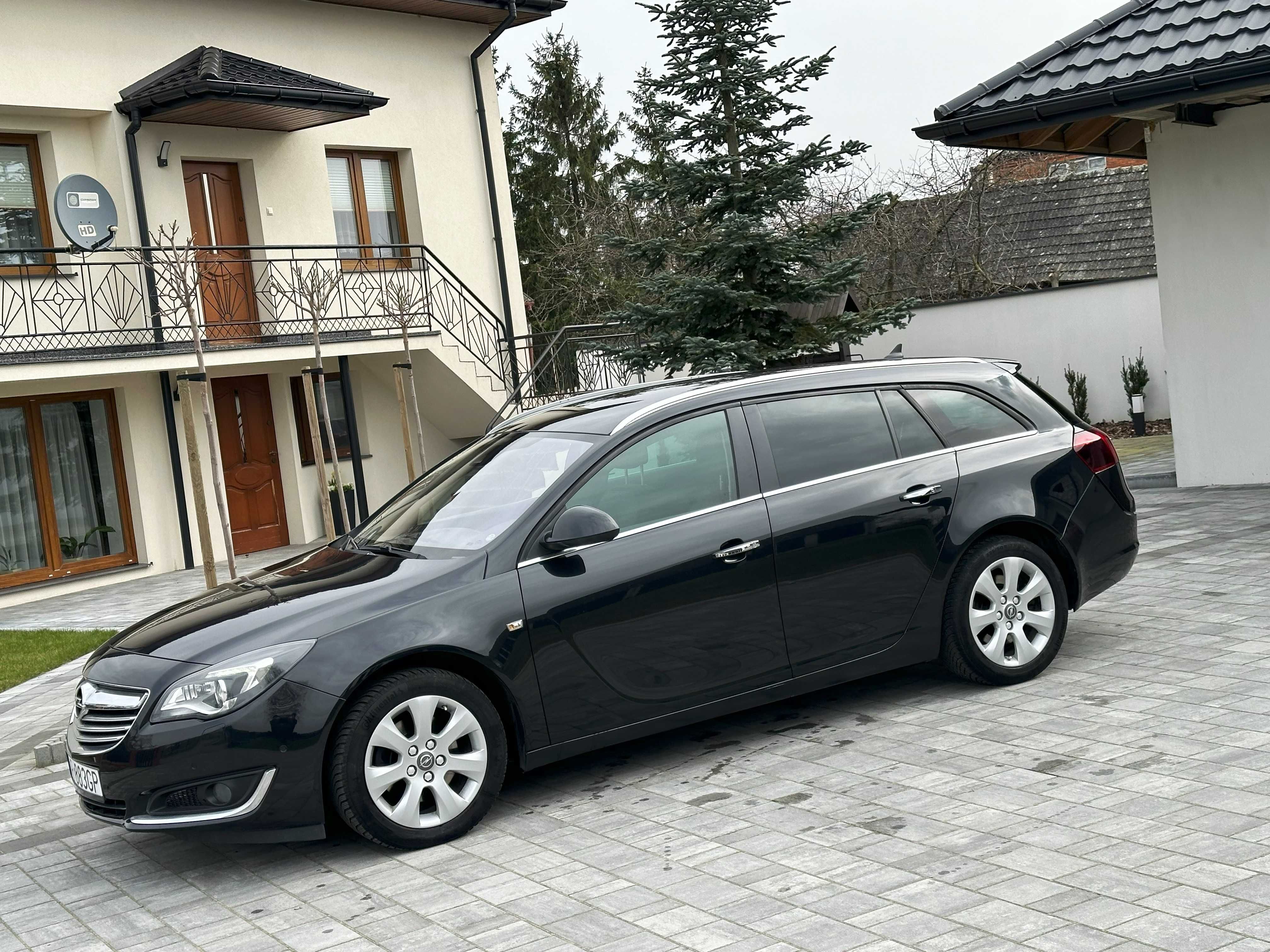 Opel Insignia 1.6 Turbo~OPC~Bi-Xenon~Navi~Kamera~El.Klapa~Full Opcja